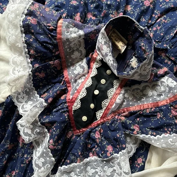 Vintage '70s Jessica McClintock Gunne Sax Navy/Pink Flower Dress - Picture 8 of 16